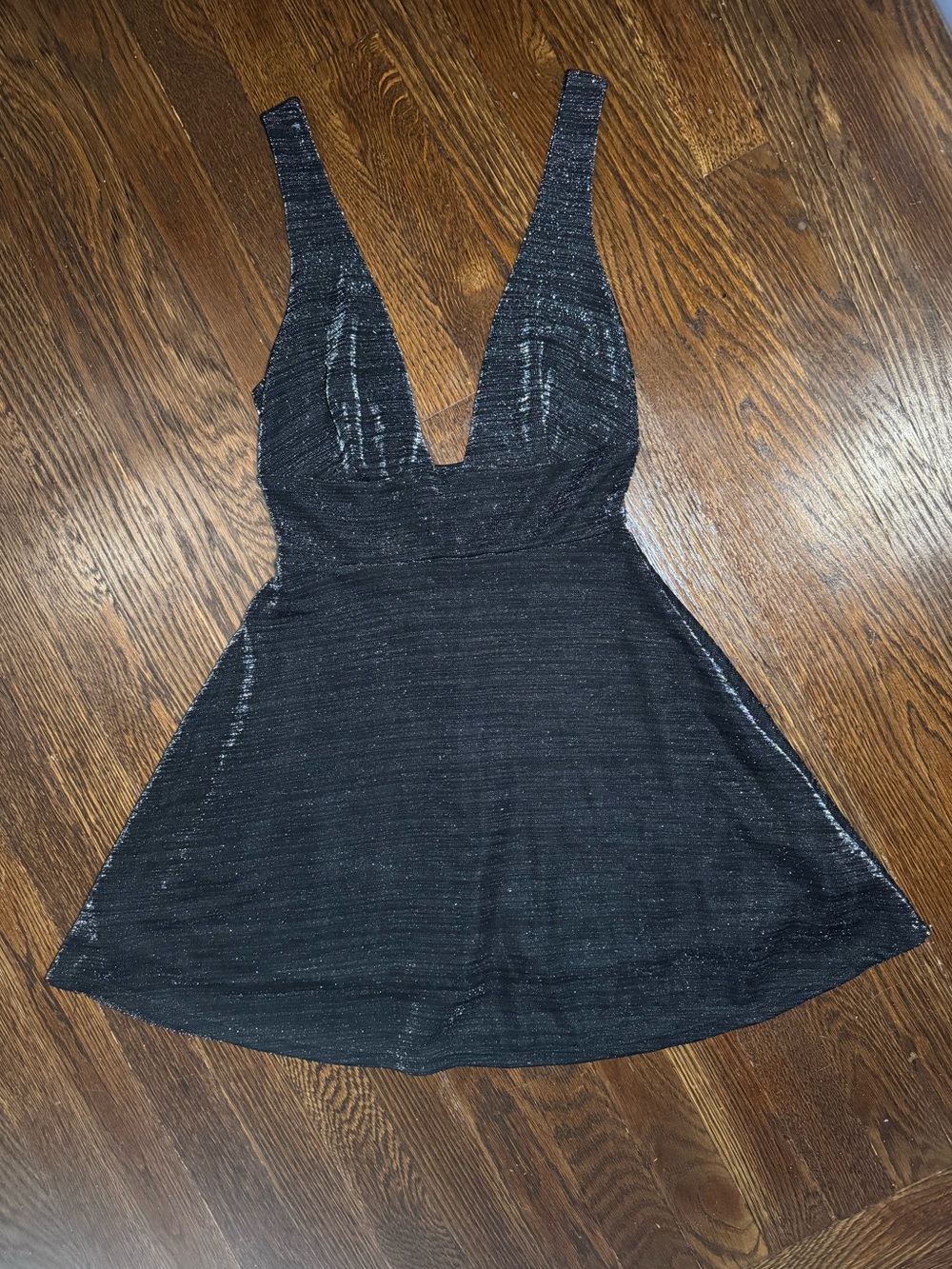 Black/Silver Metallic Shimmer V-Neck Mini Dress